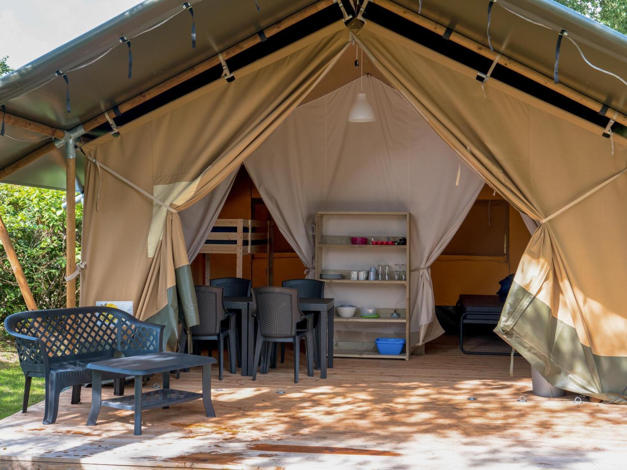 Safari tent at Camping Village Sy Ferrieres Bagian luar foto