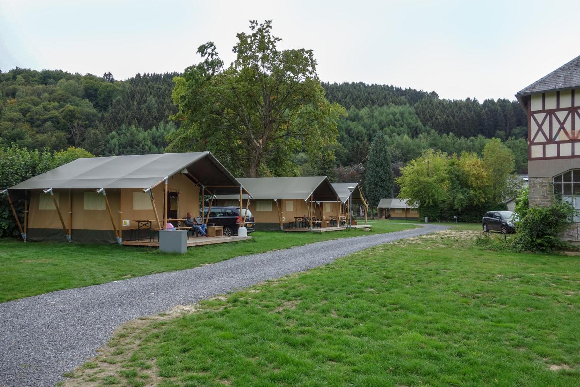 Safari tent at Camping Village Sy Ferrieres Bagian luar foto
